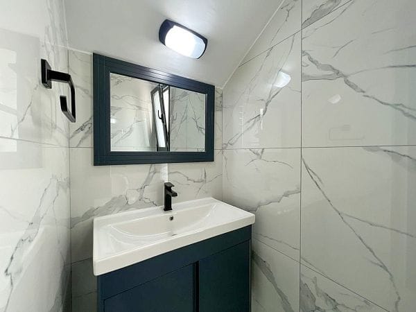 Новая 4-комнатная вилла 230 м² с видом на горы и море - фото № 38