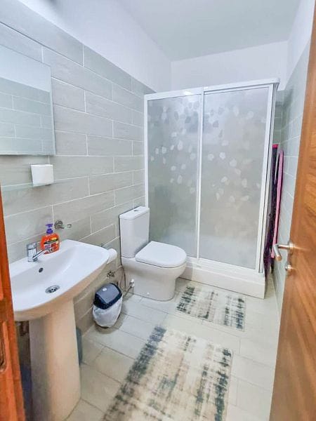 Студия 48 м² с террасой 12 м² в 900 метрах от моря - фото № 5