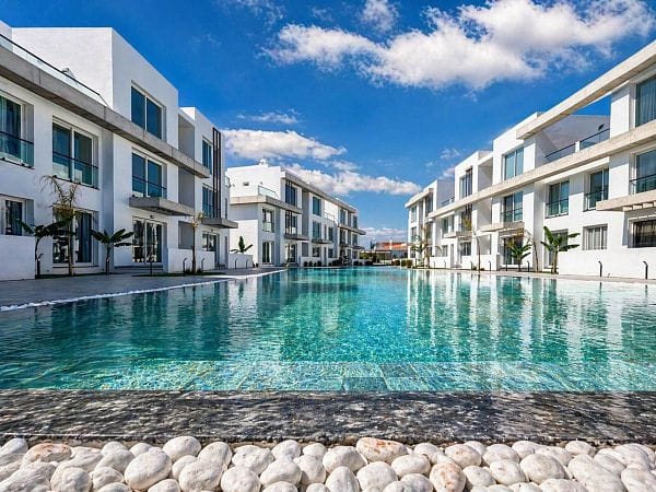 2-комнатные апартаменты 70 м² с террасой 13 м² в Енибогазичи - фото № 1