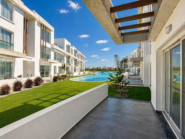 2-комнатные апартаменты 70 м² с террасой 13 м² в Енибогазичи - фото № 11