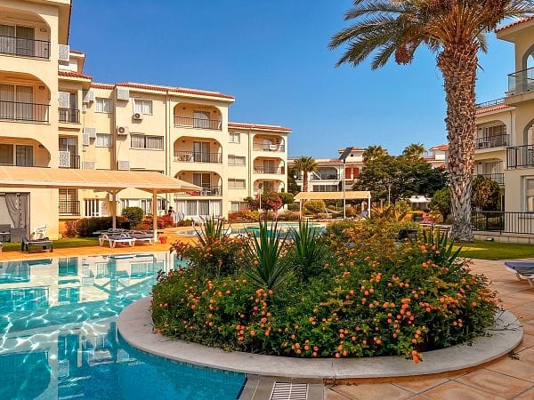 3-комнатные апартаменты 60 м² с террасой всего в 150 метрах от моря! - фото № 3