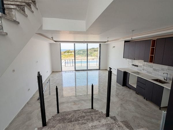 3-комнатный таунхаус 127 м² c террасой на крыше 40 м² в комплексе с частным пляжем - фото № 5