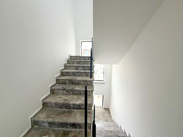 3-комнатный таунхаус 127 м² c террасой на крыше 40 м² в комплексе с частным пляжем - фото № 9