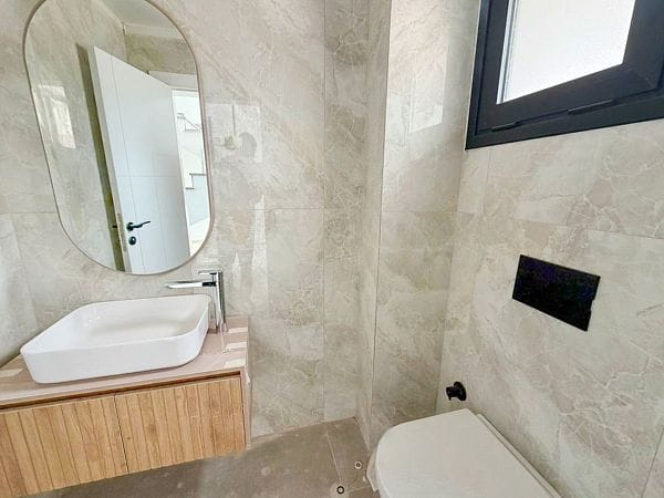 3-комнатный таунхаус 127 м² c террасой на крыше 40 м² в комплексе с частным пляжем - фото № 17