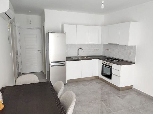 2-комнатные апартаменты 42 м² с террасой 13 м² с прямым видом на море! - фото № 3