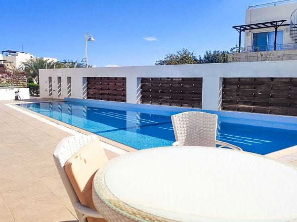 2-комнатные апартаменты 42 м² с террасой 13 м² с прямым видом на море! - фото № 12