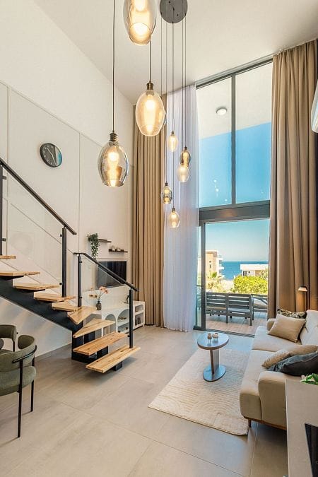 3-комнатные апартаменты 68 м² с террасой 13 м² в элитном комплексе в 100 метрах от пляжа - фото № 7