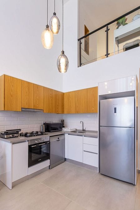 3-комнатные апартаменты 68 м² с террасой 13 м² в элитном комплексе в 100 метрах от пляжа - фото № 17