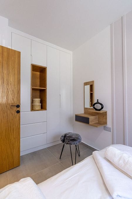 3-комнатные апартаменты 68 м² с террасой 13 м² в элитном комплексе в 100 метрах от пляжа - фото № 46