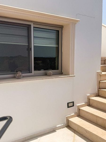 4-комнатный пентхаус 110 м² с балконом и террасой 82 м² в 250 метрах от моря! - фото № 46