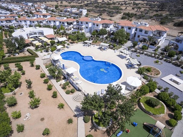 4-комнатный пентхаус 110 м² с балконом и террасой 82 м² в 250 метрах от моря! - фото № 62