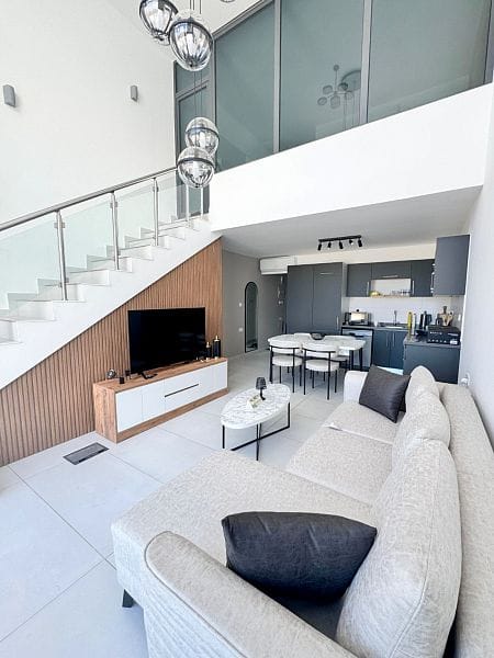 2-комнатный пентхаус loft 52 м² с террасой на крыше 38 м² и полным дизайн-пакетом - фото № 8