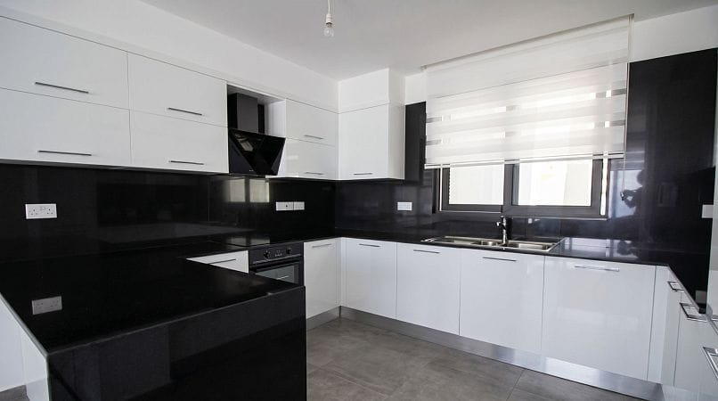 4-комнатные апартаменты 133 м² с террасой 32 м² и прямым видом на море в шикарном комплексе - фото № 4
