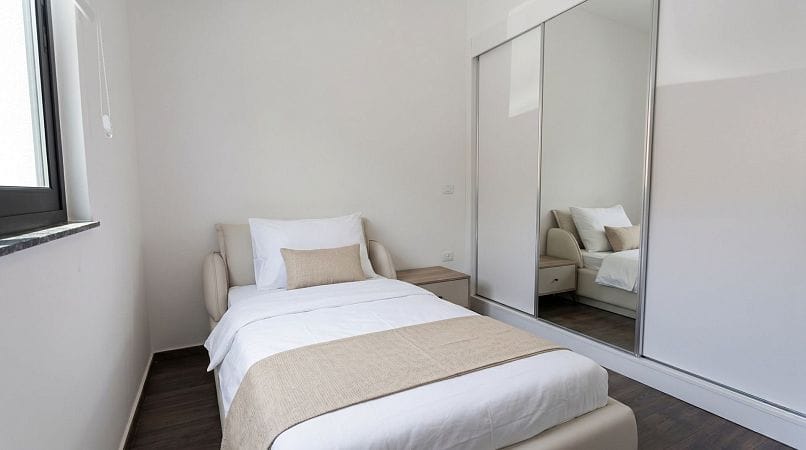 4-комнатные апартаменты 133 м² с террасой 32 м² и прямым видом на море в шикарном комплексе - фото № 9