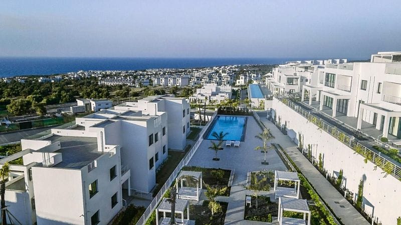 4-комнатные апартаменты 133 м² с террасой 32 м² и прямым видом на море в шикарном комплексе - фото № 20