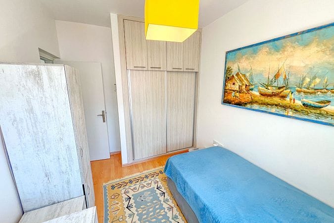 4-комнатные апартаменты 80 м² с террасой на крыше 80 м² всего в 50 метрах от моря! - фото № 19