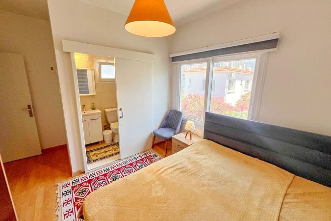 4-комнатные апартаменты 80 м² с террасой на крыше 80 м² всего в 50 метрах от моря! - фото № 28