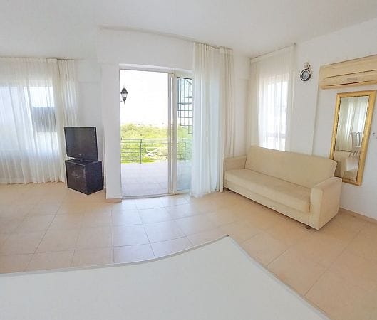 3-комнатный пентхаус 82 м² с террасой на крыше 33 м² в 350 метрах от моря! - фото № 3