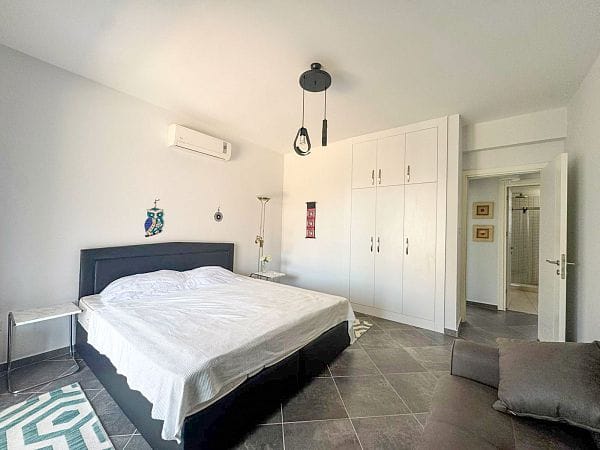 3-комнатные апартаменты 115 м² с террасой-садом в 3 минутах от моря! - фото № 14