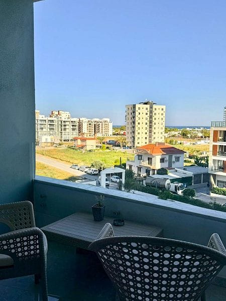 Студия 47 м² с мебелью и техникой и прямым видом на море - фото № 22