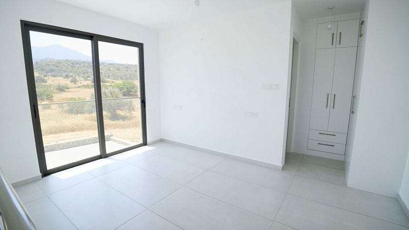 2-комнатный пентхаус loft 67 м² с террасой на крыше 31 м² в 350 метрах от моря! - фото № 9