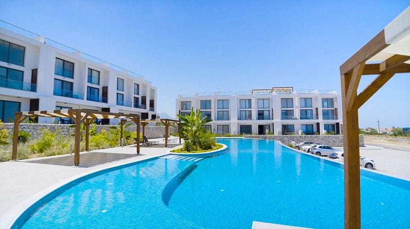 Студия 36 м² с террасой 13 м² в 350 метрах от моря! - фото № 3