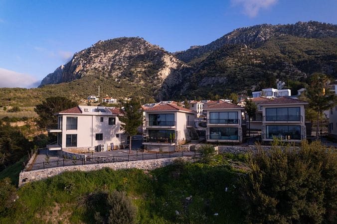 Трехкомнатная квартира 80 м2 с балконом в районе Илгаз - фото № 30