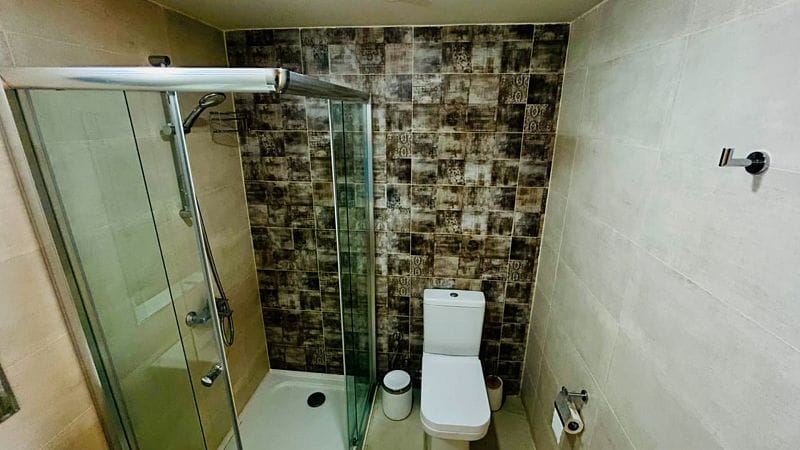 3-комнатные апартаменты 130 м² в 200 метрах от пляжа с панорамным видом на море! - фото № 15