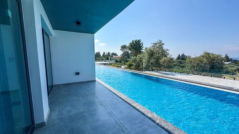 2-комнатные апартаменты 72 м² с террасой 9 м² c красивым видом - фото № 5