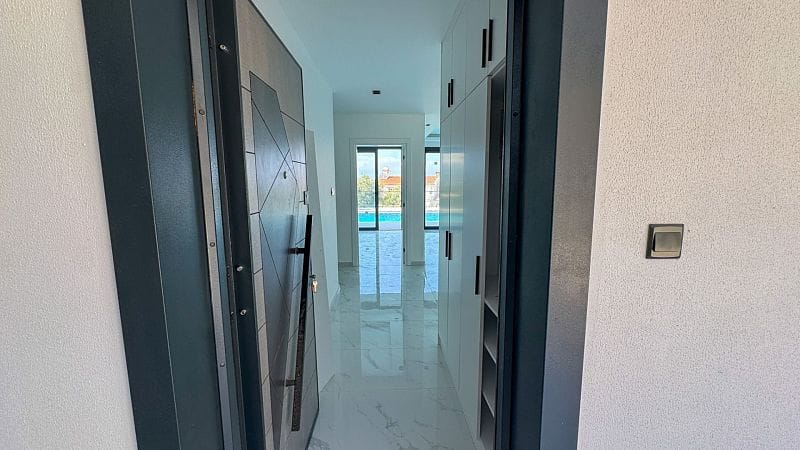 2-комнатные апартаменты 72 м² с террасой 9 м² c красивым видом - фото № 12