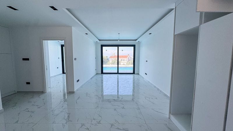 2-комнатные апартаменты 72 м² с террасой 9 м² c красивым видом - фото № 3