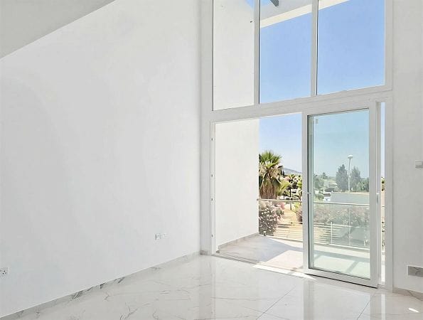 2-комнатный дуплекс пентхаус loft 68 м² с видом на море из квартиры и террасой на крыше 46 м² с панорамным видом на море и горы! - фото № 7