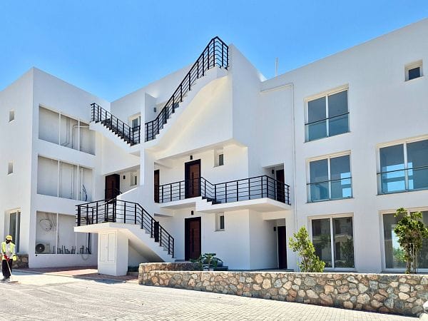 2-комнатный дуплекс пентхаус loft 68 м² с видом на море из квартиры и террасой на крыше 46 м² с панорамным видом на море и горы! - фото № 23