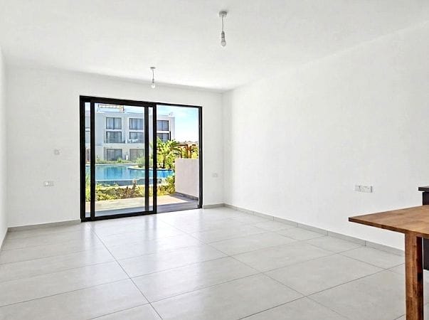 Студия 36 м² с террасой 13 м² в 350 метрах от моря! - фото № 13