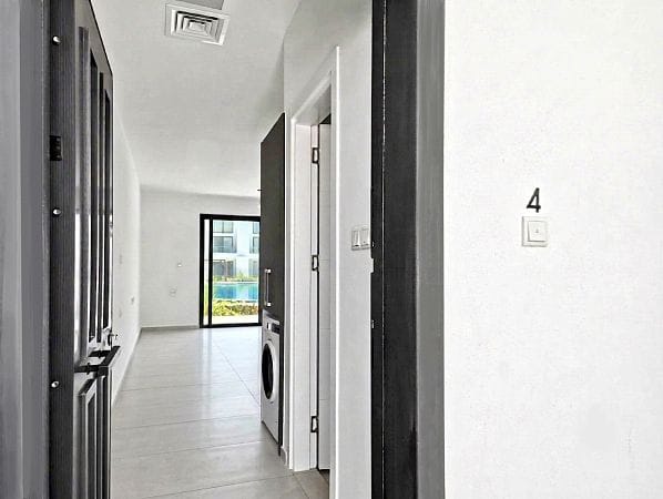 Студия 36 м² с террасой 13 м² в 350 метрах от моря! - фото № 17