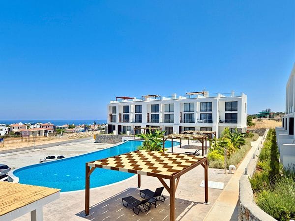 2-комнатный пентхаус loft 67 м² с террасой на крыше 31 м² в 350 метрах от моря! - фото № 17