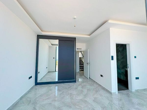 3-комнатный таунхаус 127 м² c террасой на крыше 40 м² в комплексе с частным пляжем - фото № 8