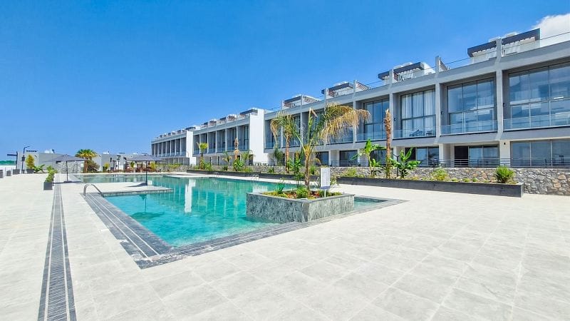 2-комнатные апартаменты 69 м² с садом 12 м² в Татлысу - фото № 1