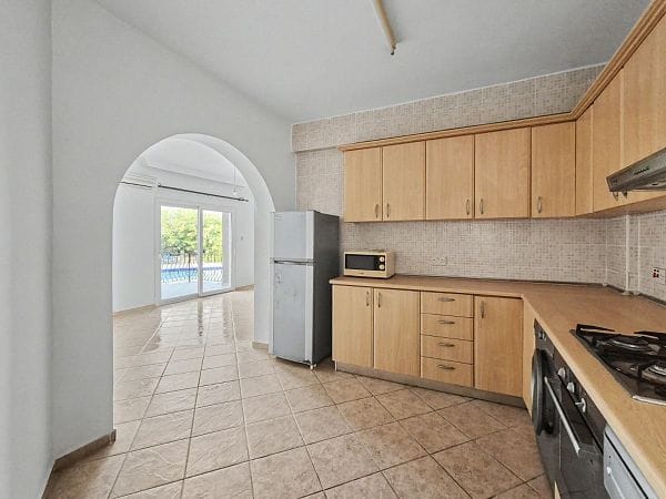 3-комнатные апартаменты 75 м² в центре Алсанджак - фото № 1