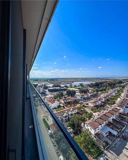 2-комнатные апартаменты 63 м² с панорамным видом на море и озеро! - фото № 11