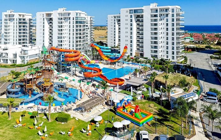3-комнатные апартаменты 95 м² c видом на море всего в 5 минутах от пляжа! - фото № 1