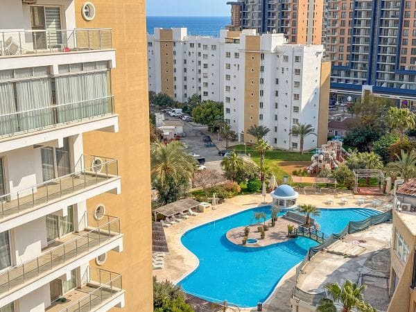 3-комнатный пентхаус 101 м² с террасой на крыше 150 м² в курортном комплексе - фото № 92