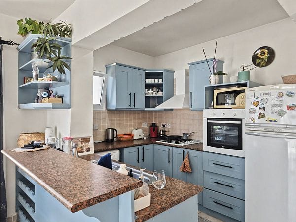 4-комнатный пентхаус 170 м² с террасой на крыше 50 м² всего в 150 метрах от моря! - фото № 12