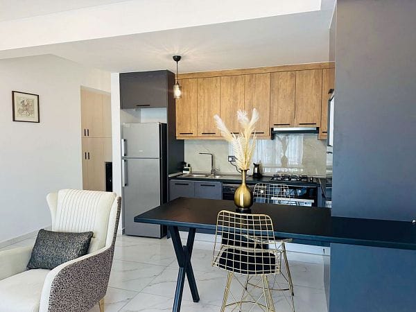2-комнатные апартаменты 52 м² в 300 метрах от моря в красивом комплексе в Лапте - фото № 3