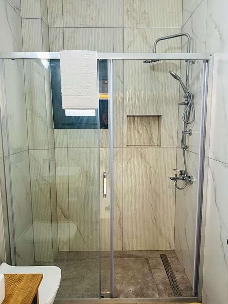 2-комнатные апартаменты 52 м² в 300 метрах от моря в красивом комплексе в Лапте - фото № 15