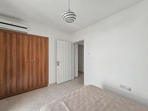 4-комнатные апартаменты 120 м² всего в 50 метрах от песчаного пляжа! - фото № 9