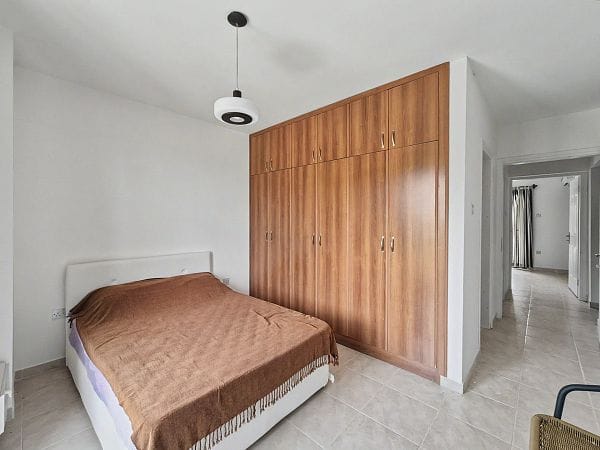 4-комнатные апартаменты 120 м² всего в 50 метрах от песчаного пляжа! - фото № 14