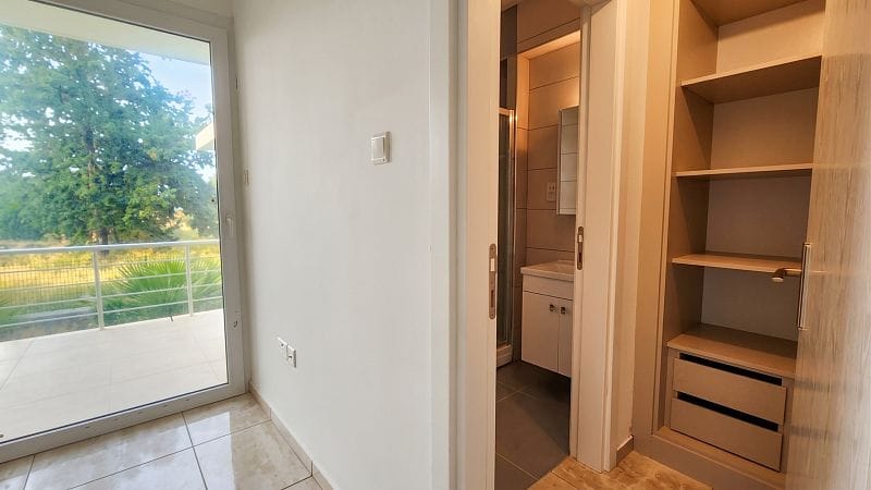 Двухуровневые 6-комнатные апартаменты 260 м² в комплексе в 10 минутах от моря - фото № 9