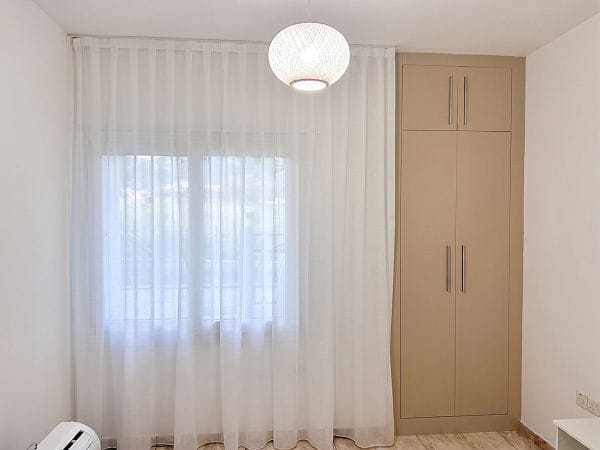 Двухуровневые 6-комнатные апартаменты 260 м² в комплексе в 10 минутах от моря - фото № 11