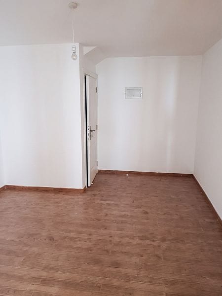 Двухуровневые 6-комнатные апартаменты 260 м² в комплексе в 10 минутах от моря - фото № 16